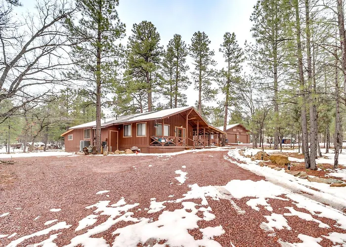 Holiday home 2 Fire Pits & Covered Deck: In Happy Jack! Happy Jack